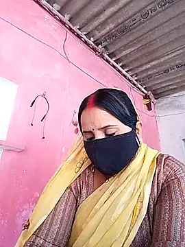 Snapshot of Cr_sonam chatting on 02-05-26, 06:53 Cr sonam online show from 02-05-26, 06:53