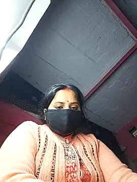 Snapshot of Cr_sonam chatting on 02-21-26, 12:23 Cr sonam online show from 02-21-26, 12:23