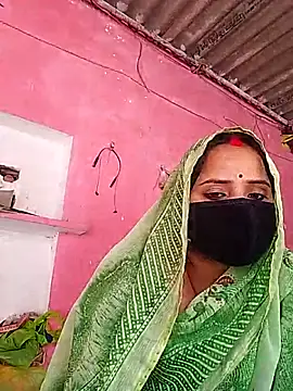 Snapshot of Cr_sonam chatting on 02-01-26, 07:50 Cr sonam online show from 02-01-26, 07:50