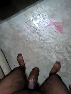 Bull For Cuckold Realmeet online show from 10-19-25, 06:32