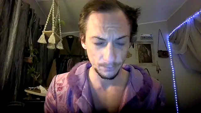 Snapshot of Dubbsssss chatting on 03-11-26, 01:16 Dubbsssss online show from 03-11-26, 01:16