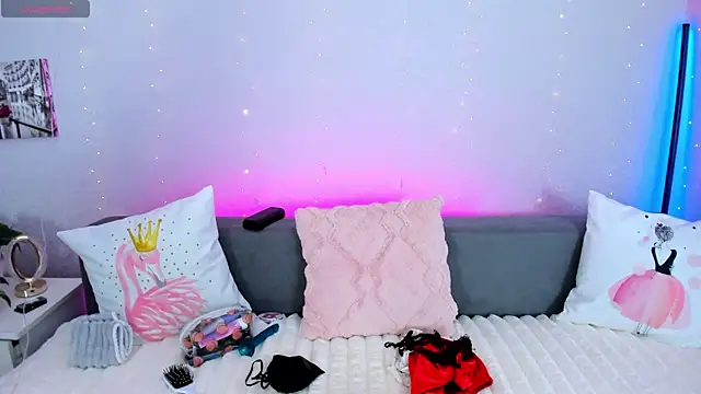 Evarey  online show from 01-08-26, 06:30