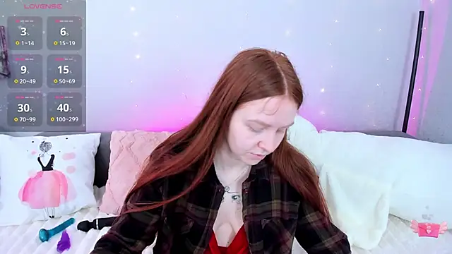 Evarey  online show from 04-14-26, 05:01