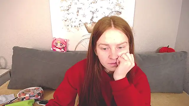 Evarey  online show from 10-22-25, 04:34