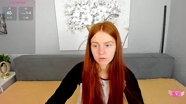 Evarey  online show from 11-22-25, 06:23