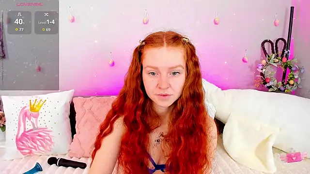 Evarey  online show from 04-06-26, 04:41