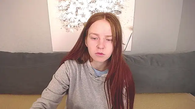 Evarey  online show from 10-11-25, 04:35