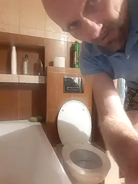 Remello1 online show from 12-22-25, 03:56