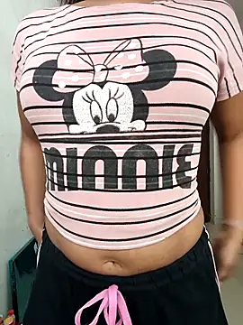 anshika0124 online show from 11-19-25, 04:56