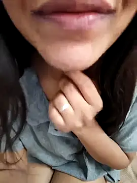 Snapshot of anshika0124 chatting on 03-12-26, 05:24 anshika0124 online show from 03-12-26, 05:24