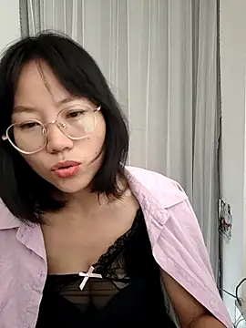 nini10052025 online show from 11-07-25, 03:55