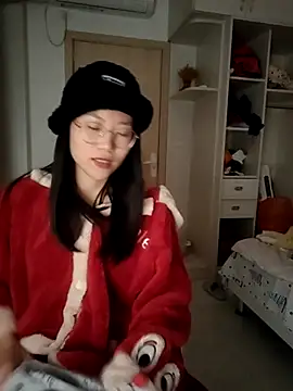 nini10052025 online show from 11-26-25, 05:02