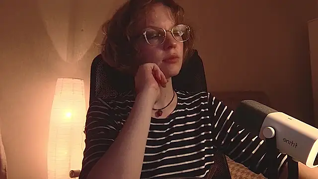 emymayy online show from 06-20-26, 07:19
