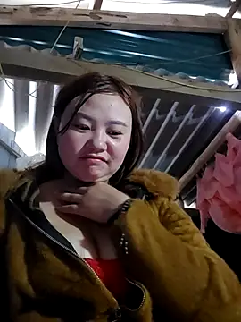 pi-pi-00 online show from 12-04-25, 02:21