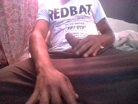 Snapshot of johnkus chatting on 10-24-25, 03:55 johnkus online show from 10-24-25, 03:55