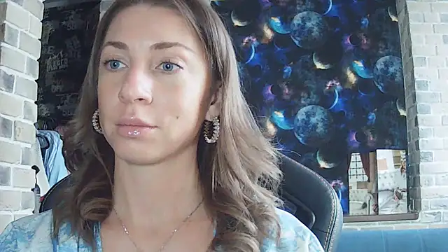 Xalirine online show from 02-19-26, 01:08