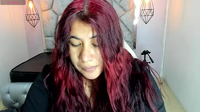 Addyy 02 online show from 04-05-26, 07:31