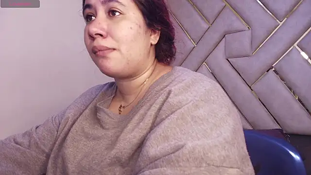 Addyy 02 online show from 11-25-25, 05:24