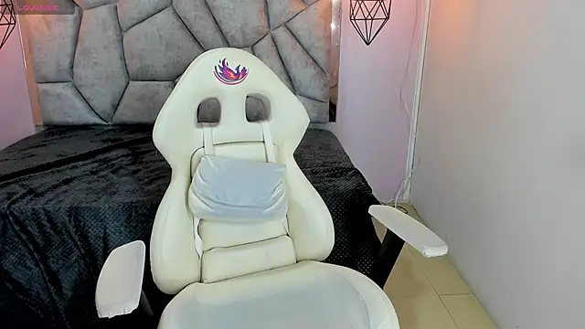 Addyy 02 online show from 03-27-26, 07:37