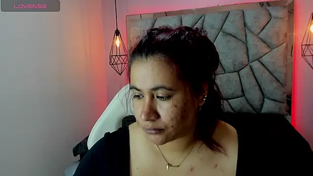 Addyy 02 online show from 05-09-26, 06:33