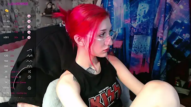 Snapshot of Dreamy_Red_Girl chatting on 10-07-25, 05:36 Dreamy Red Girl online show from 10-07-25, 05:36