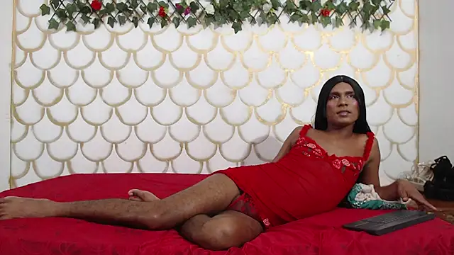 nahomy smiith online show from 02-26-26, 05:07