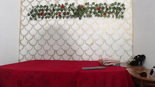 nahomy smiith online show from 03-07-26, 05:03