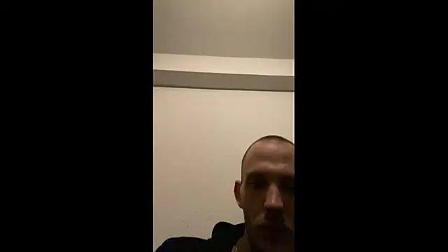 MolleDolle online show from 04-18-26, 07:18
