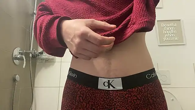 MolleDolle online show from 12-20-25, 02:25