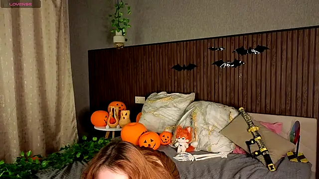 kitsun ne online show from 11-02-25, 08:03