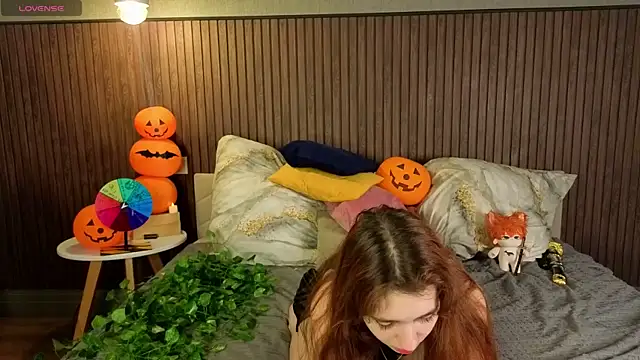 kitsun ne online show from 11-03-25, 08:23