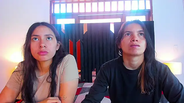 Sofy and Mia online show from 10-11-25, 12:39