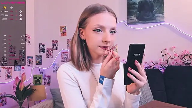 Snapshot of Golden_dawn chatting on 02-25-26, 07:41 Golden dawn online show from 02-25-26, 07:41