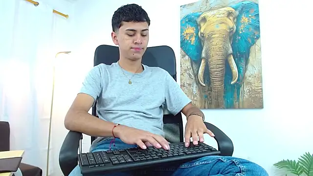 Alancum7 online show from 11-04-25, 01:04