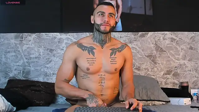 Danny Willson online show from 10-25-25, 02:07