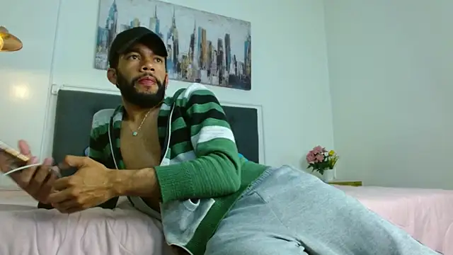 andresnoir  online show from 12-16-25, 01:48