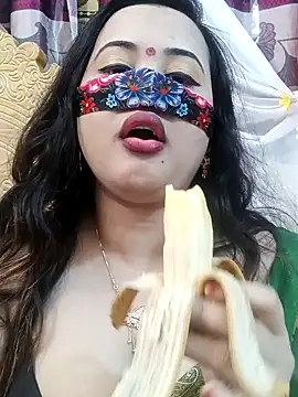 Snapshot of Beauty_Queen_Soniya chatting on 02-14-26, 07:14 Beauty Queen Soniya online show from 02-14-26, 07:14