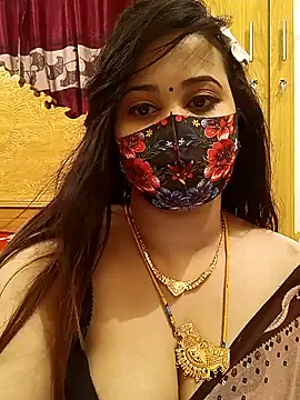 Snapshot of Beauty_Queen_Soniya chatting on 02-08-26, 02:37 Beauty Queen Soniya online show from 02-08-26, 02:37