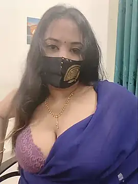 Beauty Queen Soniya online show from 07-07-26, 03:09