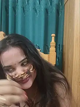 Beauty Queen Soniya online show from 06-06-26, 11:43