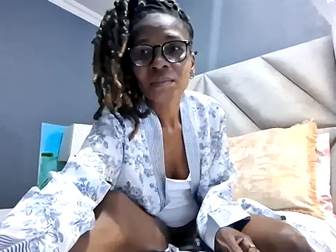 NaughtyCouga online show from 05-03-26, 04:50