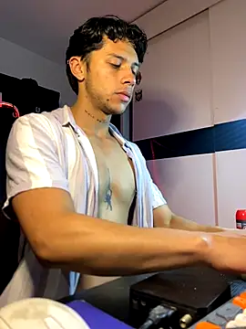 ErosDominant online show from 10-18-25, 06:26