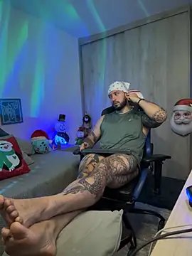 Dave-Max01 online show from 11-28-25, 11:21