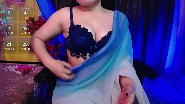 Hot Hazel online show from 05-18-26, 07:29