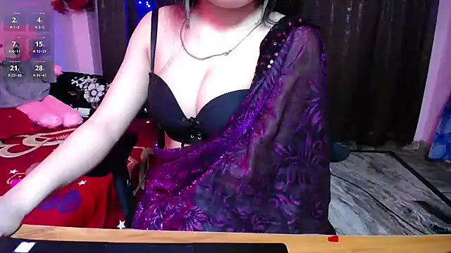 Hot Hazel online show from 02-14-26, 08:58