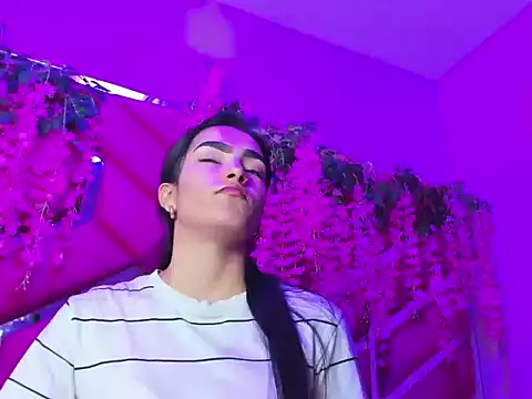 Gisell Squirt  online show from 10-14-25, 12:50