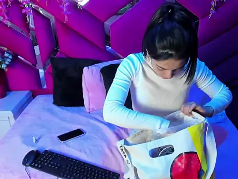 Gisell Squirt  online show from 11-13-25, 12:09