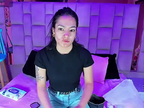 Gisell Squirt  online show from 12-19-25, 12:18