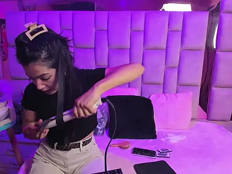 Gisell Squirt  online show from 11-19-25, 12:16