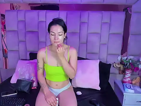 Gisell Squirt  online show from 01-10-26, 12:11